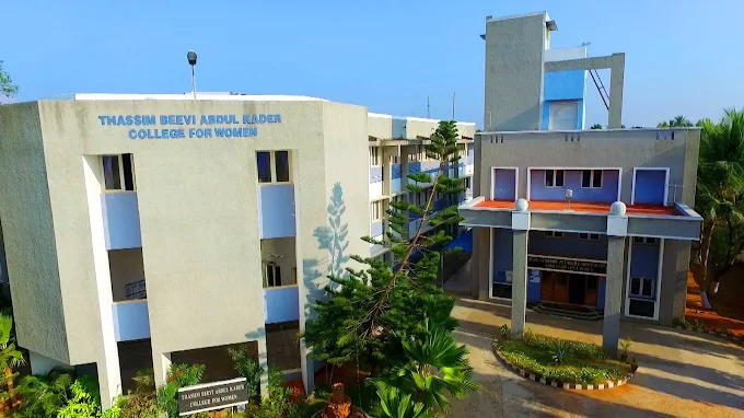 Thassim Beevi Abdul Kader College for Women
